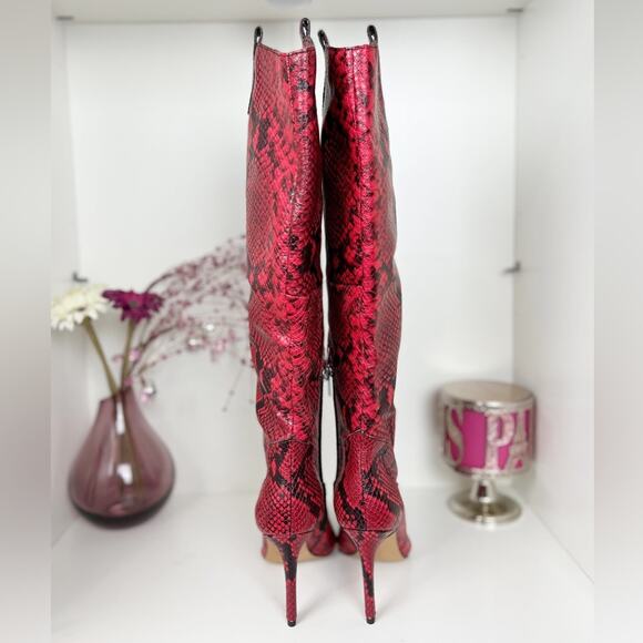 VINCE CAMUTO Kervana Croc Embossed Leather Knee High Boot - Picture 7 of 15